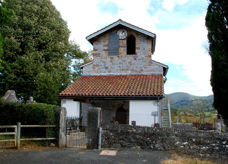 Eglise de Bustince