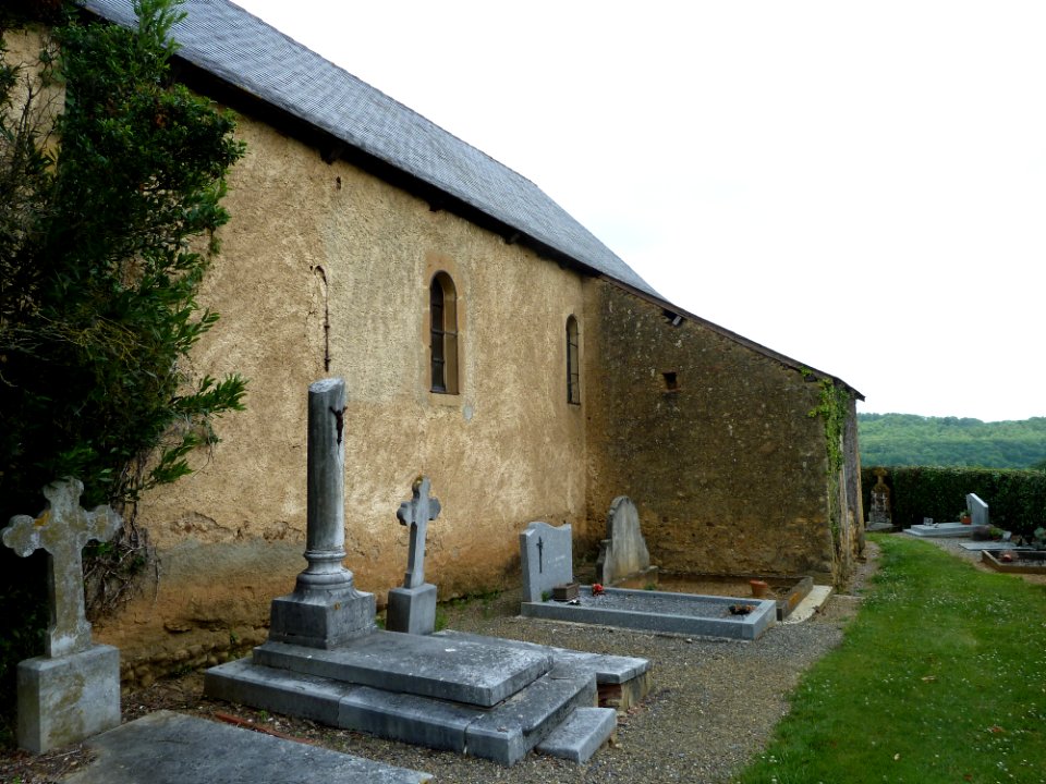 Eglise de Bassillon-Vauzé vue 9