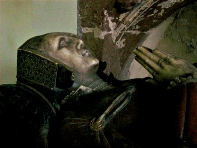 Effigy of Isobel Lyster, Wroxeter