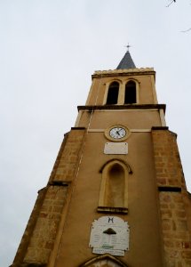 Eglise de Castetpugon vue 2