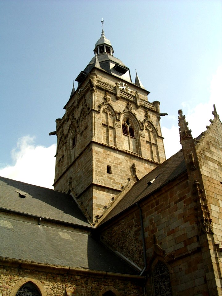 Eglise notre dame villedieu (2)