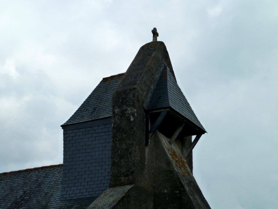 Eglise de Bassillon-Vauzé vue 3