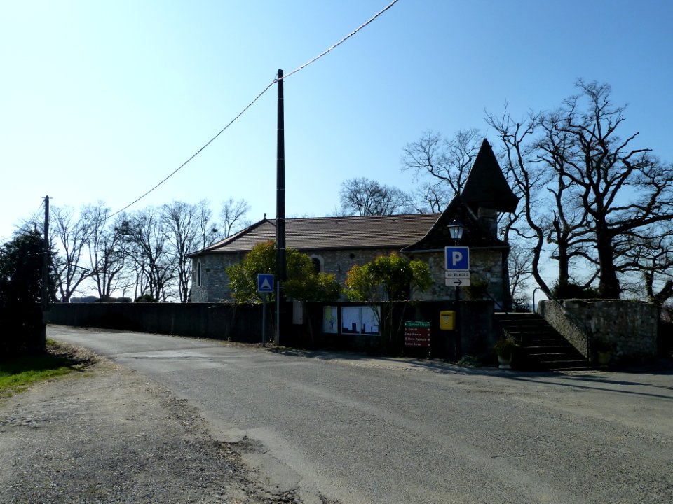 Eglise de Castetner vue 2