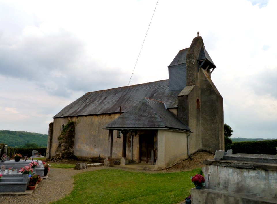 Eglise de Bassillon-Vauzé