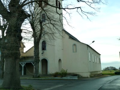 Eglise de Bournos vue 2