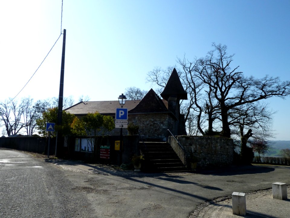 Eglise de Castetner vue 1