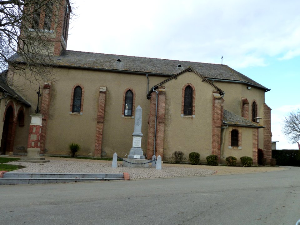 Eglise de Lamayou vue 3