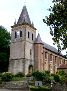 Eglise de Sombrun vue 1