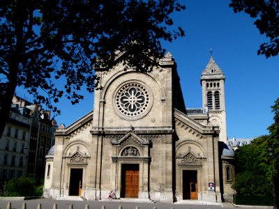 Eglise Notre Dame des Champs vue éloignée photo