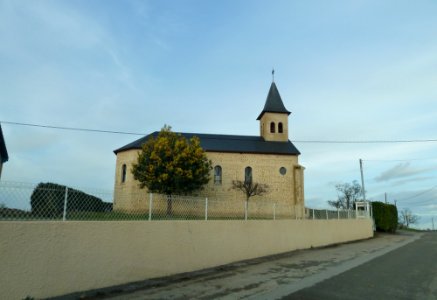 Eglise de Lonçon vue 1