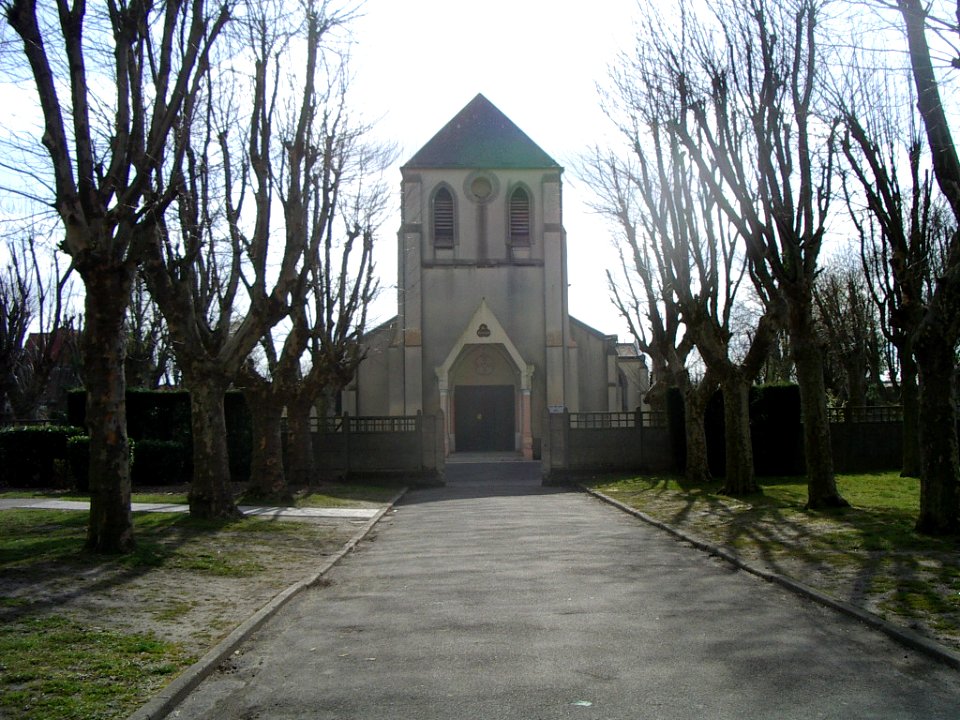 Eglise siant joseph oignies 2008 (2)