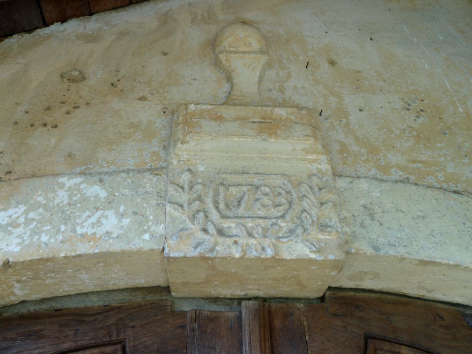 Eglise de Bassillon-Vauzé vue 7