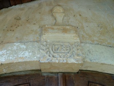 Eglise de Bassillon-Vauzé vue 7
