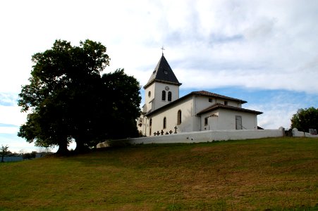 Eglise de Suhescun