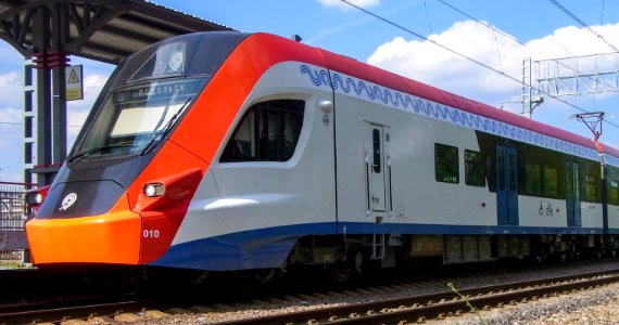 EG2Tv-010-09 head car