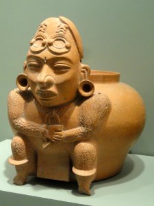 Effigy Jar, 250-650 AD, Teotihuacan culture, Central Mexico, thin orange earthenware - Gardiner Museum, Toronto - DSC01119