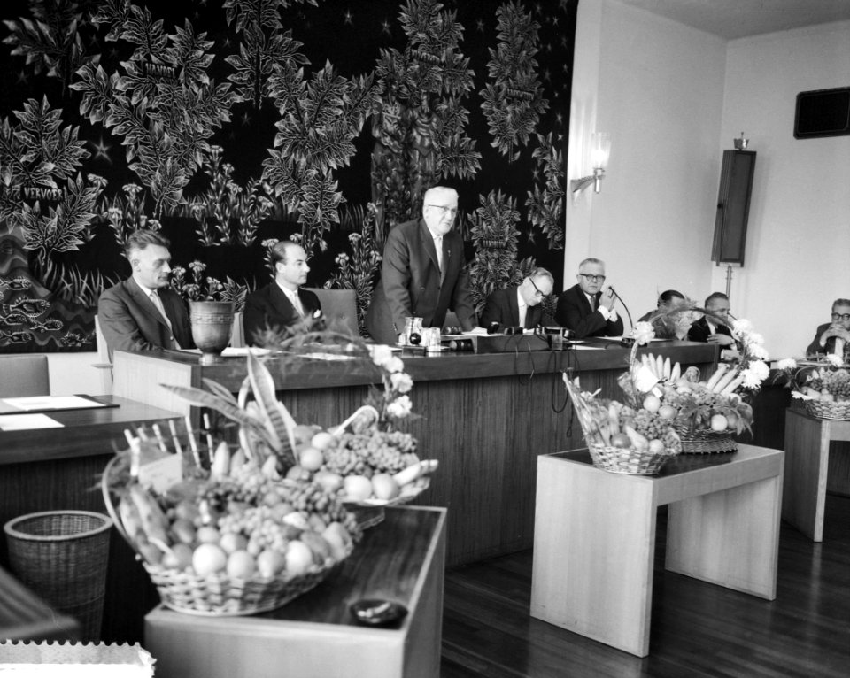 Eerste openbare vergadering Bedrijfsschap van Aardappelen Groenten en Fruit te D, Bestanddeelnr 910-7978
