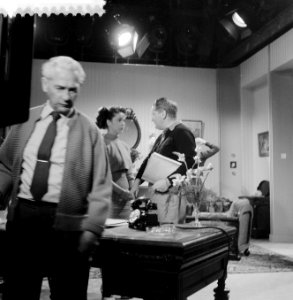 Eerste opname Nederlandse kleurenspeelfilm in Cinetone studio te Rotterdam. Duit, Bestanddeelnr 908-8982