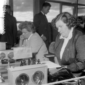 Eerste ronde Internationaal Damesschaaktoernooi te Emmen, Bestanddeelnr 908-9174
