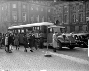 Eerste rijdende postkantoor op de Dam, Bestanddeelnr 903-0970