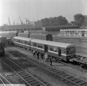 Eerste metro treinstel gearriveerd op Vierhavenstraat, Bestanddeelnr 919-2620