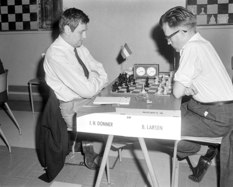 Eerste ronde IBM schaaktoernooi, Jan Hein Donner tegen Bent Larsen, Bestanddeelnr 916-6655