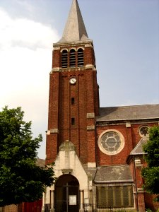 Eglise saint vaast courcelles les lens 2008