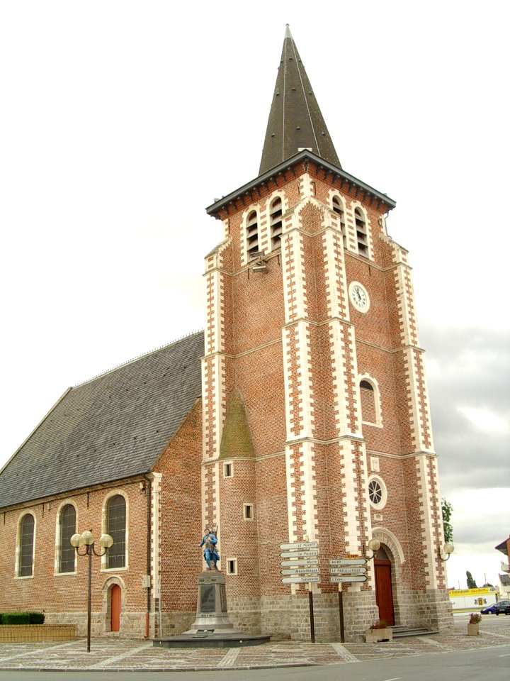 Eglise saint nicolas leforest 1 2008