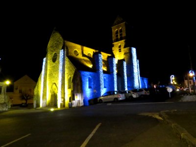 Eglise d'itteville de nuit photo