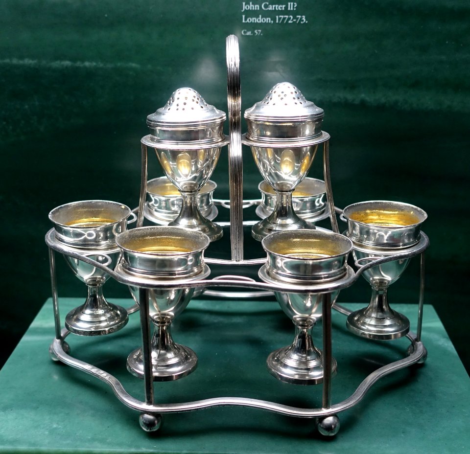 Eggcup stand, Matthew Boulton, Birmingham, England, 1800-1801, silver - Fowler Museum - University of California, Los Angeles - DSC02648