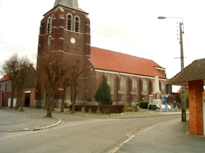 Eglise saint vaast ostricourt 2008 (1)