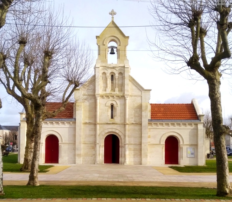 Eglise Châtelaillon-Plage-01