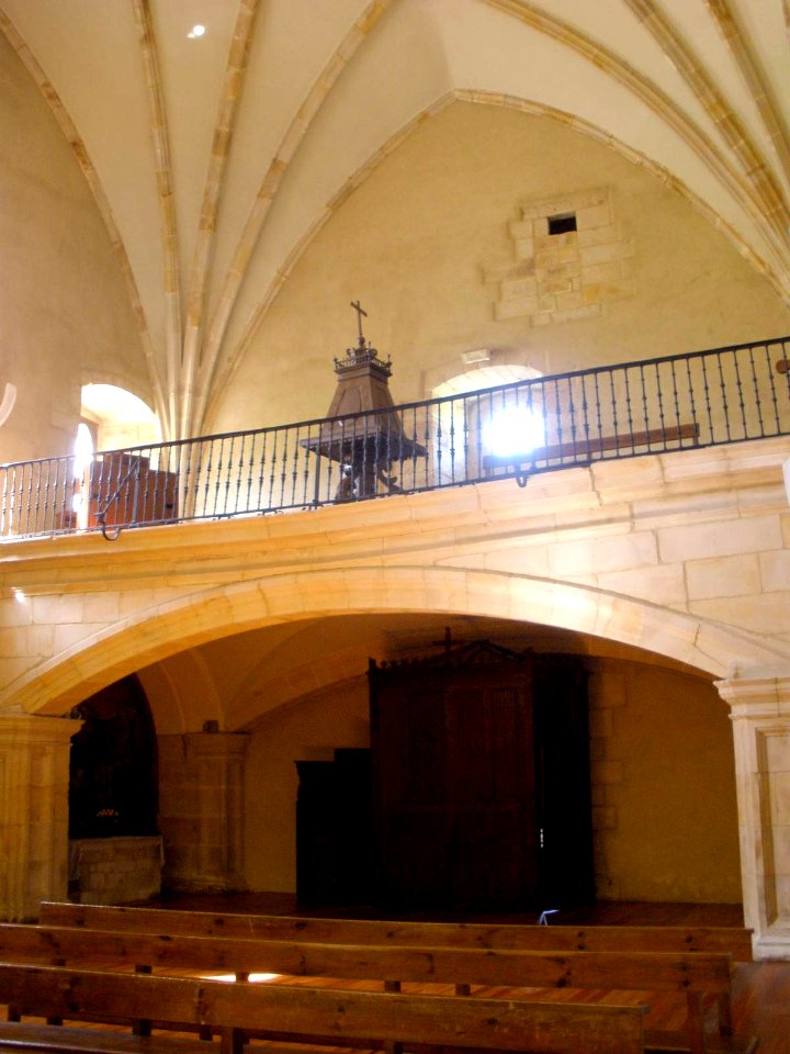 Elorrio - Iglesia de San Agustín de Etxebarria, interiores 02