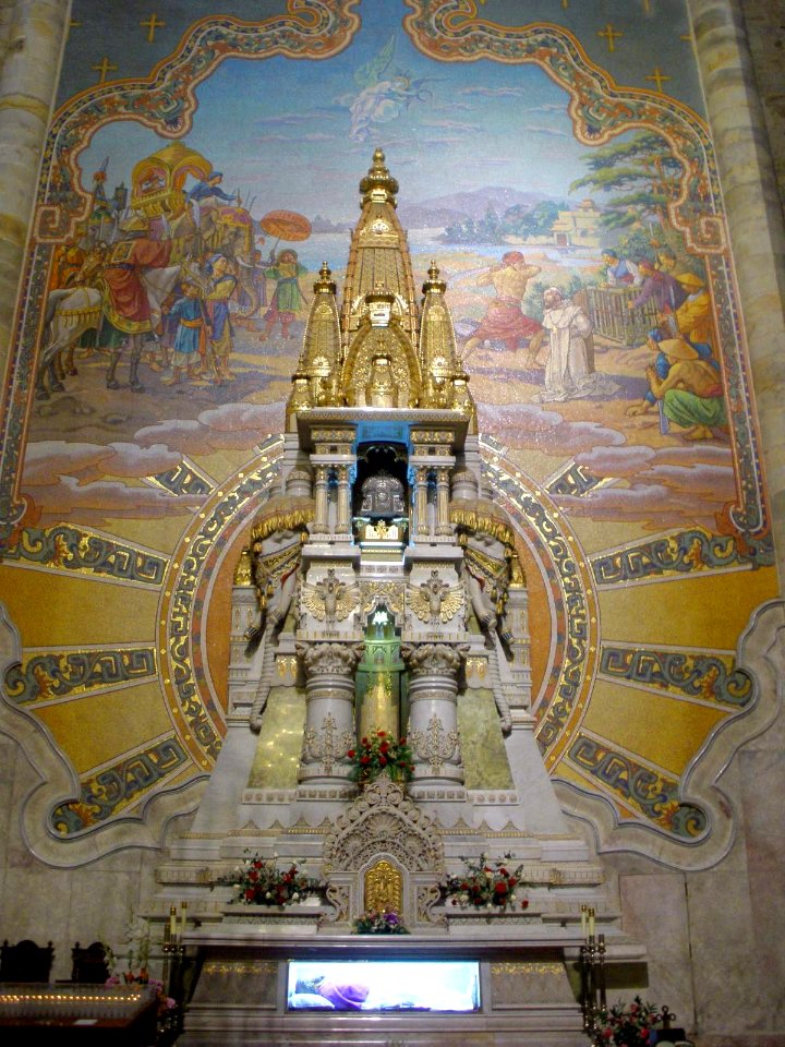 Elorrio - Basílica de la Purísima Concepción, Altar-Mausoleo de Valentín Berriotxoa 1
