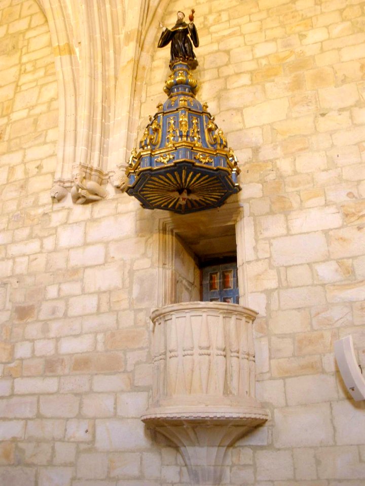 Elorrio - Iglesia de San Agustín de Etxebarria, interiores 04