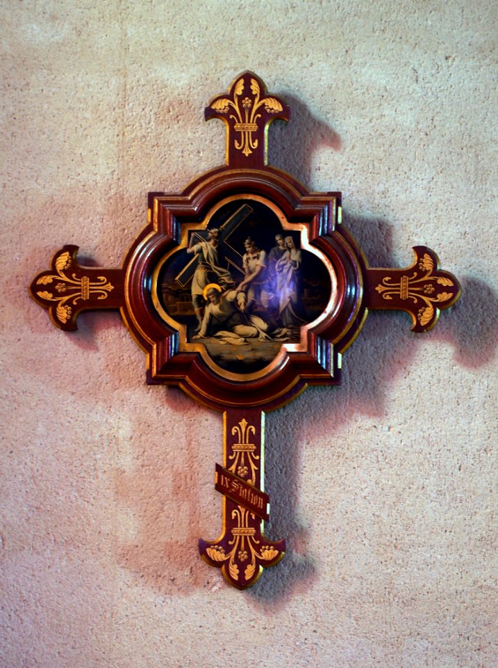 Eglise church at the Château de Bazoges-en-Pareds, pic13