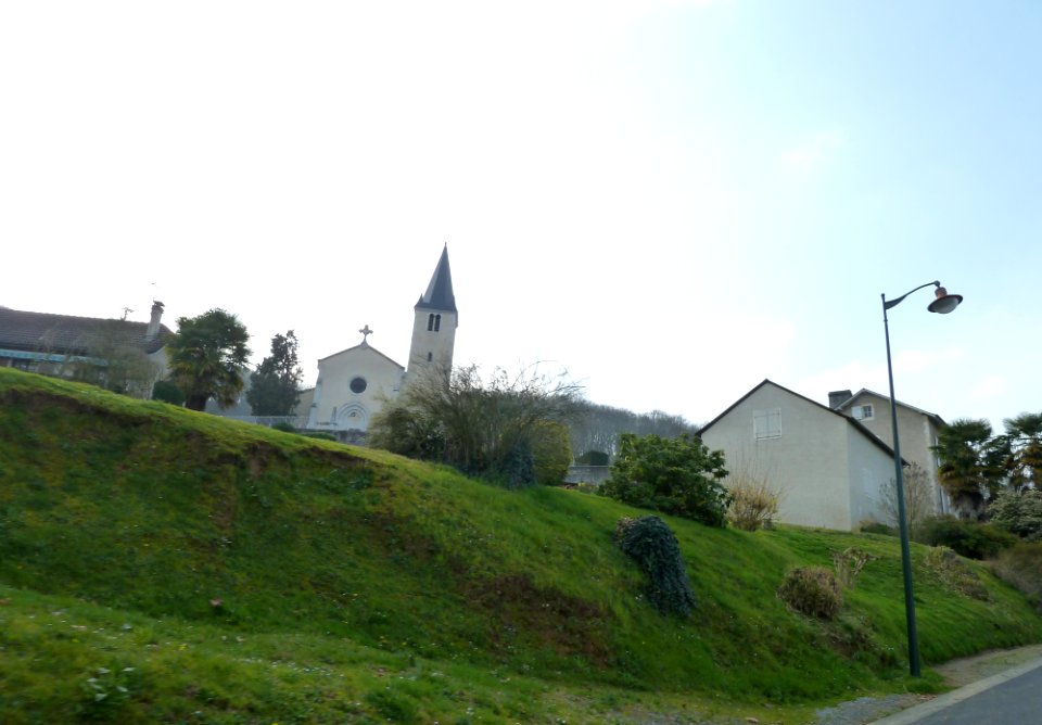 Eglise d'Arbus vue 1