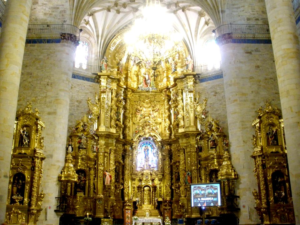 Elorrio - Basílica de la Purísima Concepción, retablo mayor 3