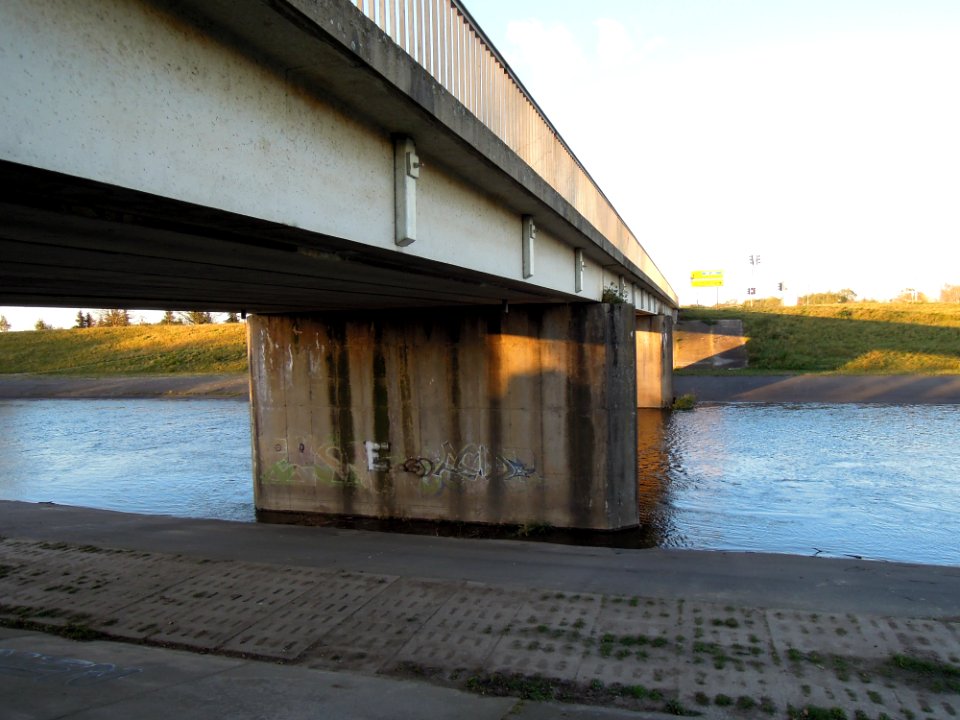 Elsterbrücke Kleindalzig Untersicht Ende Oktober 2017