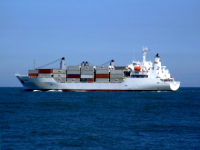 Elsebeth p4 leaving Port of Rotterdam 04-Aug-2007