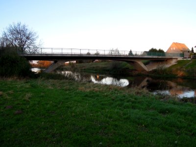 Elsterbrücke Döhlen (S 68) die Straße zwischen Döhlen und Wiederau überführend Ende Oktober 2017