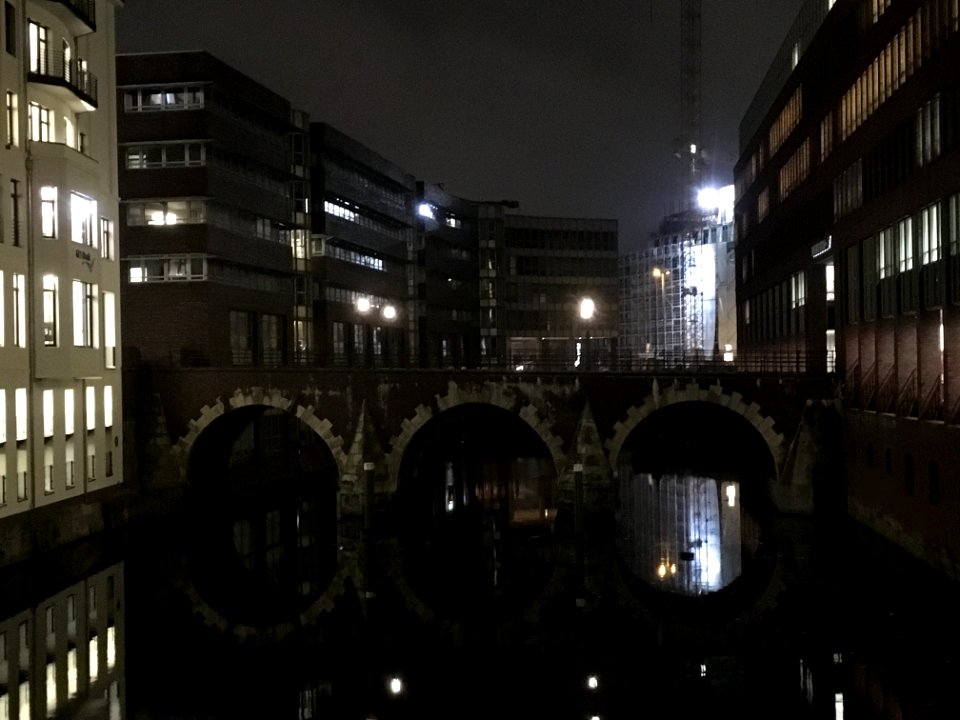 Ellerntorsbrücke Night2