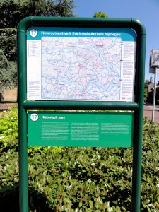 Elst (Overbetuwe) bord fietsroutenetwerk