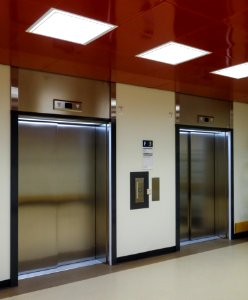 Elevators at point F3 - NÄL hospital 1