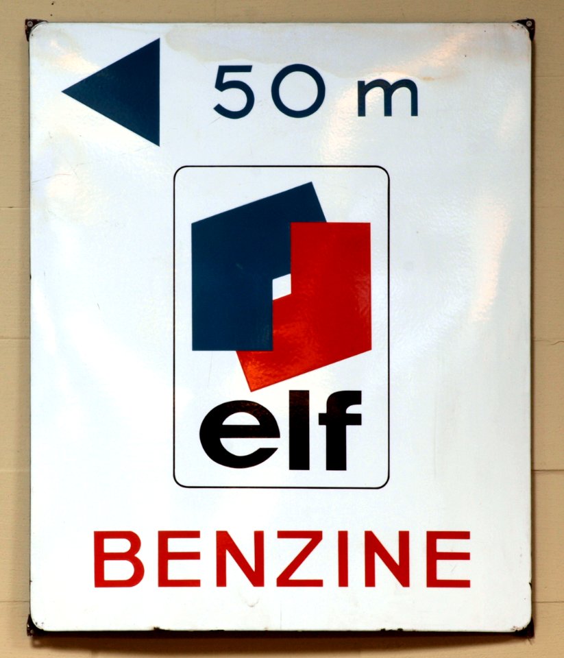 Elf benzine, Enamel advert sign at the den hartog ford museum pic-093