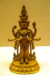 Eleven-faced Kwan-yin, Tibet, 1368-1644 AD, gilt copper - Sichuan Provincial Museum - Chengdu, China - DSC04399