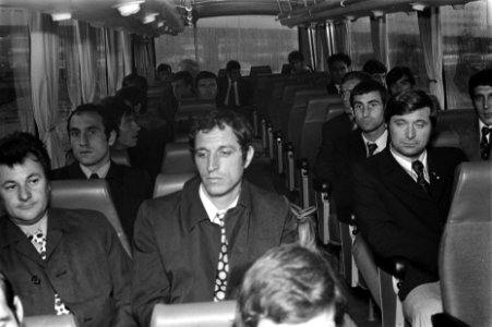 Elftal CSKA-Sofia op Schiphol, nummer 14A Boskov (kop), Bestanddeelnr 926-7633