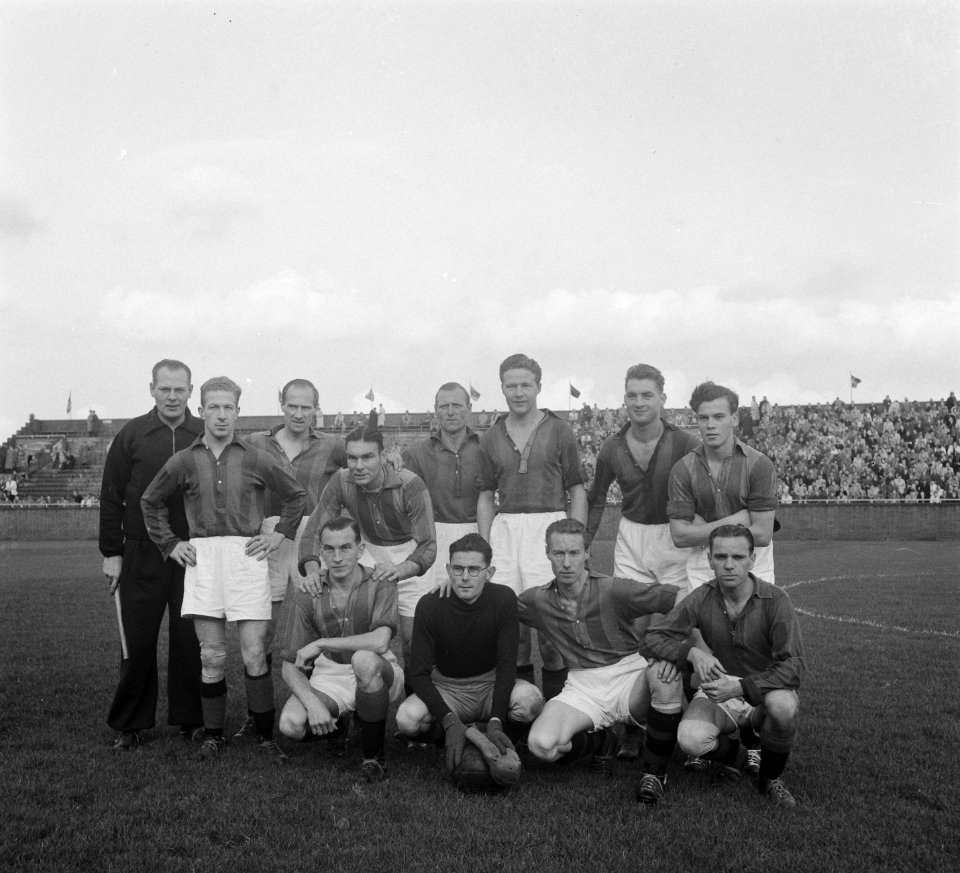 Elftal Edo, Bestanddeelnr 905-3946