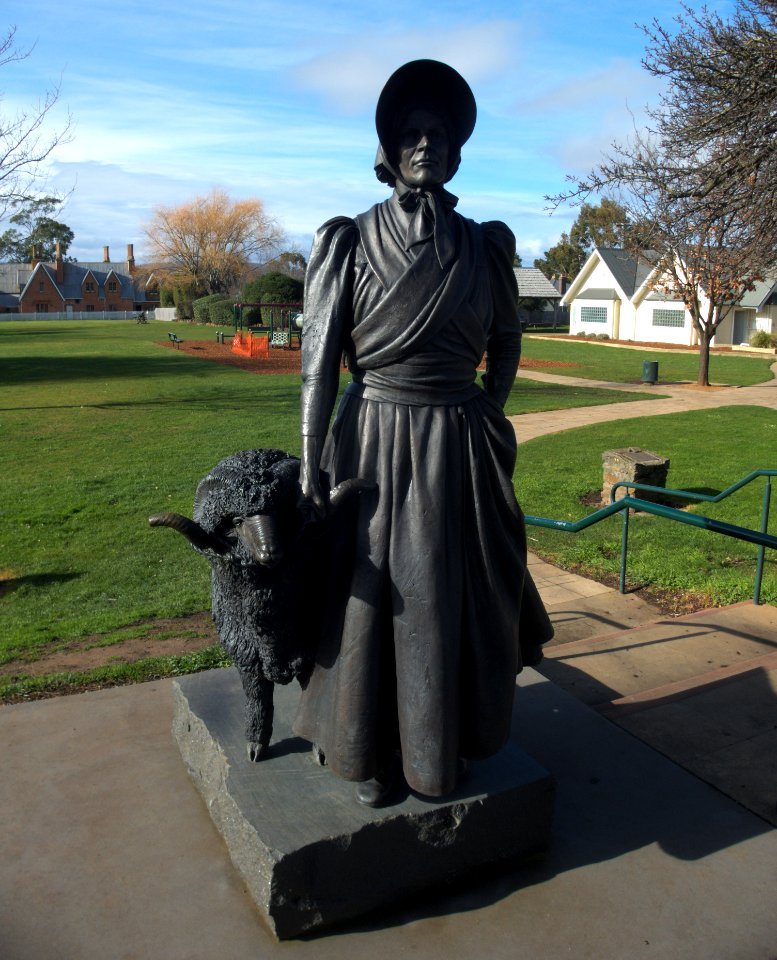 Eliza Forlong by Peter Corlett 20190726-004