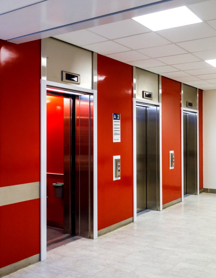 Elevators at point A2 - NÄL hospital 2